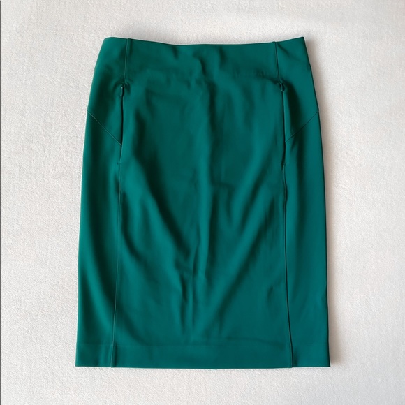 Lululemon Teal Skirt - Picture 7 of 11